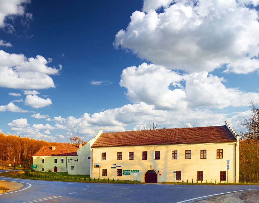 TRASA: DZIĘGIELÓW - SCHRONISKO POD TUŁEM - CISOWNICA 